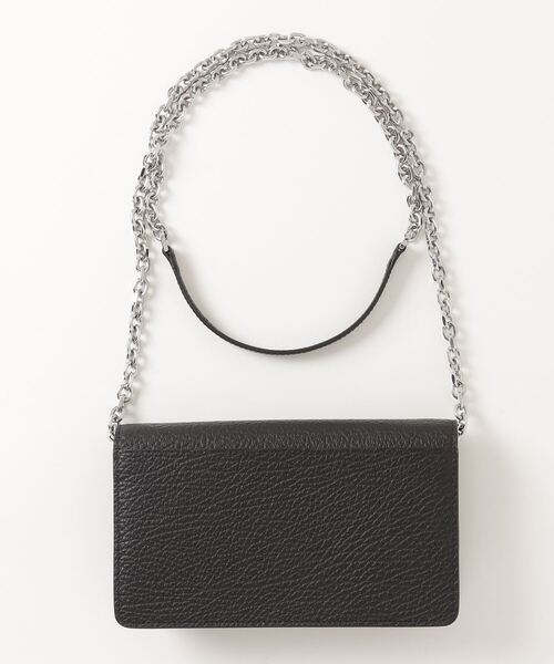 Maison Margiela(メゾンマルジェラ)の「WALLET ON CHAIN MEDIUM(財布・レディース・ブラック/ブラウン系その他/シルバー・ONE SIZE)」の4枚目の写真