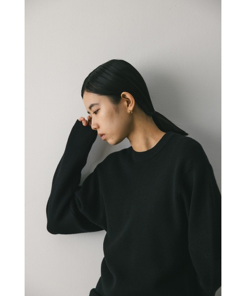 STYLEMIXER（スタイルミキサー）の「ショルダーフォルムニット（ニット/セーター・レディース・サックスブルー/ブラック/キャメル/アイボリー・FREE）」の18枚目の写真