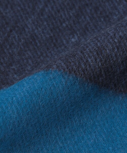 green label relaxing（グリーンレーベルリラクシング）の「【別注】＜Johnstons of Elgin＞GLR ウールカシミヤ マフラー（マフラー・メンズ・ネイビー/ロイヤルブルー/ベージュ/グレー・FREE）」の15枚目の写真