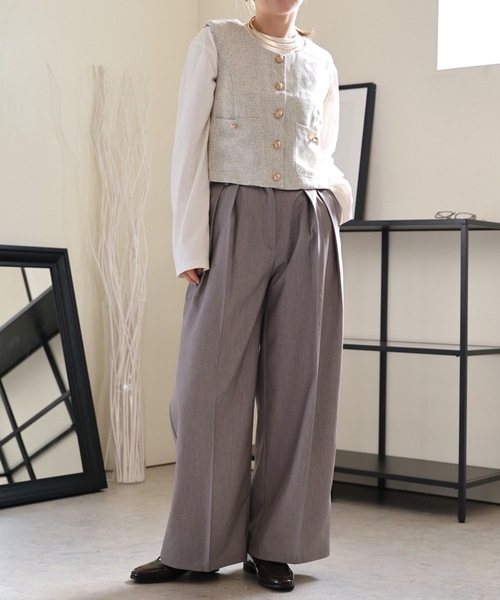 ULEULA（ウルア）の「ルーズワイドタックパンツ/美脚パンツ（その他パンツ・レディース・グレー/ブラック/アイボリー・FREE）」の9枚目の写真