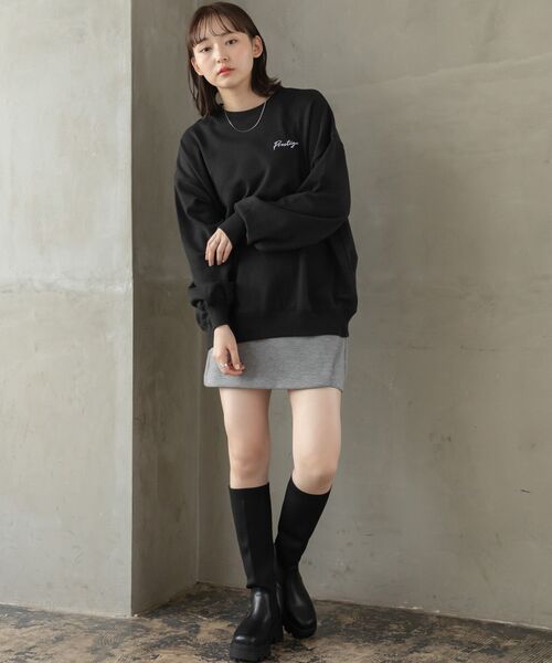 RETRO GIRL(レトロガール)の「バックフォトトレーナー(スウェット・レディース・ブラック/ダークグレー/ホワイト系その他・FREE)」の17枚目の写真