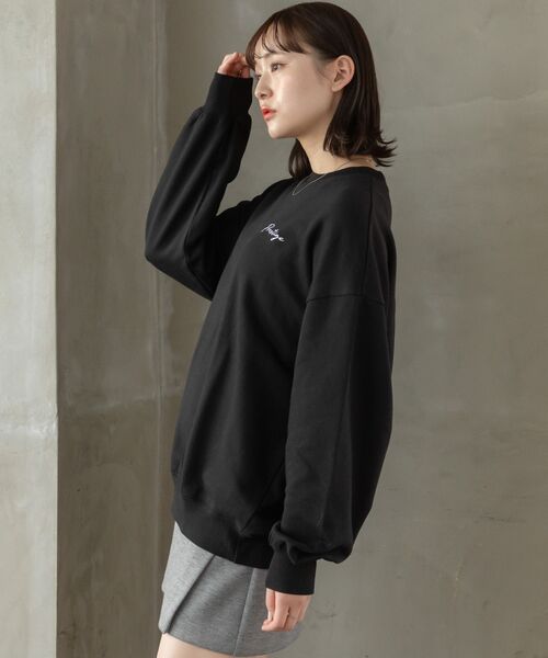 RETRO GIRL(レトロガール)の「バックフォトトレーナー(スウェット・レディース・ブラック/ダークグレー/ホワイト系その他・FREE)」の14枚目の写真