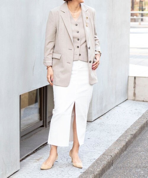 Rie Miller(リエミラー)の「スリットロングデニムスカート(デニムスカート・レディース・ブルー系その他7/オフホワイト・L/S/M)」の3枚目の写真