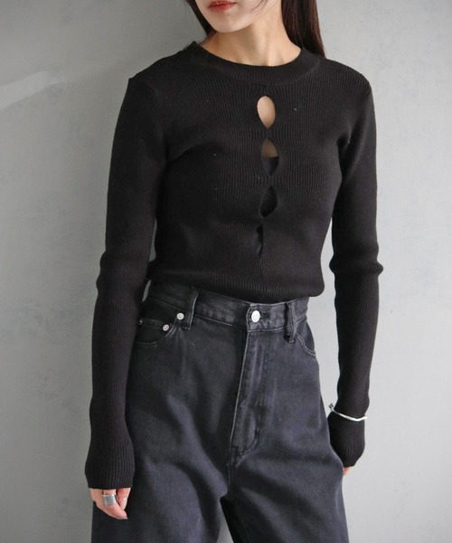 cheriella（シェリエラ）の「【cheriella】WEB限定前後２WAYバックスリットリブニット（ニット/セーター・レディース・アイボリー/ブルーグレー/オレンジ/ライトグレー/ブラック・M）」の3枚目の写真