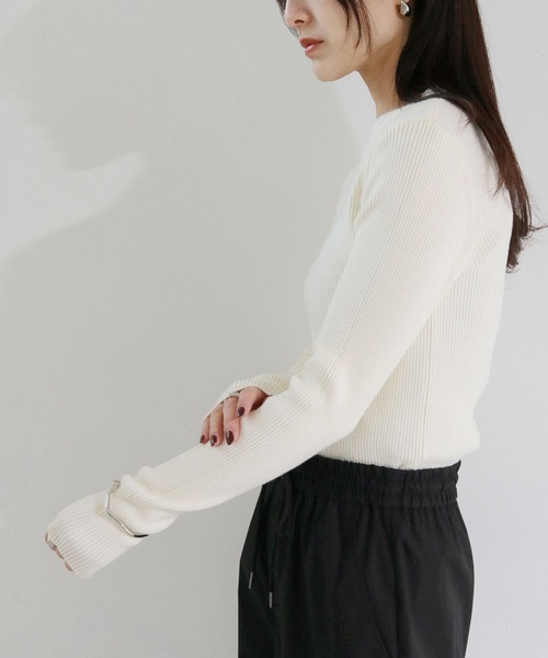 cheriella（シェリエラ）の「【cheriella】WEB限定前後２WAYバックスリットリブニット（ニット/セーター・レディース・アイボリー/ブルーグレー/オレンジ/ライトグレー/ブラック・M）」の12枚目の写真