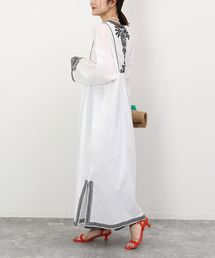 SLOBE IENA（スローブイエナ）の「フラワー刺しゅうワンピース 