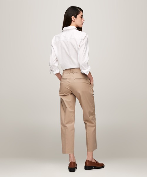 TOMMY HILFIGER(トミーヒルフィガー)の「【FUDGE掲載】【CLASSY掲載】【Oggi掲載】【ESSENTIALS】スリムストレートチノパンツ(チノパンツ・レディース・ベージュ/ネイビー/グリーン/ホワイト/ベージュ系/ネイビー系・32inch/34inch/36inch)」の18枚目の写真