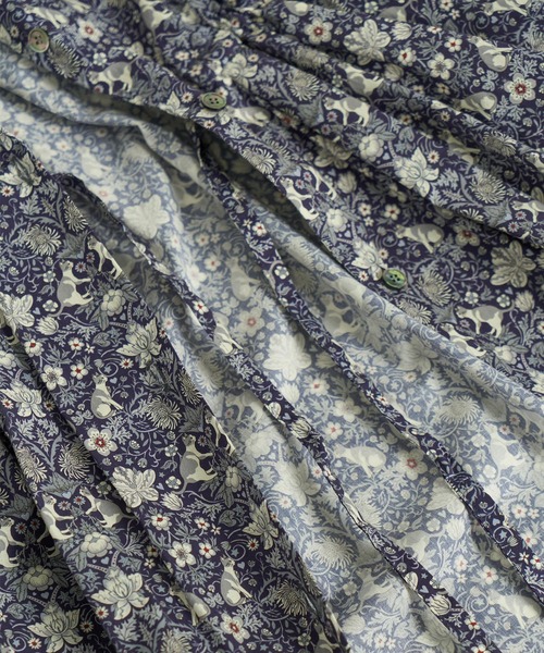 ADIEU TRISTESSE（アデュートリステス）の「kazumiさんコラボリバティプリントワンピース（ワンピース・レディース・ブラック系その他/ブルー系その他・36/38）」の16枚目の写真