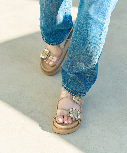 LE TALON（ルタロン）の「ビジューバックルクリアベルトサンダル（サンダル・レディース・ベージュ・X-LARGE/SMALL/MEDIUM/LARGE）」の11枚目の写真