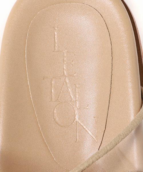 LE TALON（ルタロン）の「ビジューバックルクリアベルトサンダル（サンダル・レディース・ベージュ・X-LARGE/SMALL/MEDIUM/LARGE）」の19枚目の写真