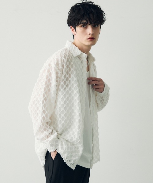 Shoowtime（ショウタイム）の「ダイヤモンドブロックパターンルーズシアーシャツ（シャツ/ブラウス・メンズ・ホワイト/ブラック・MEDIUM/LARGE）」の15枚目の写真