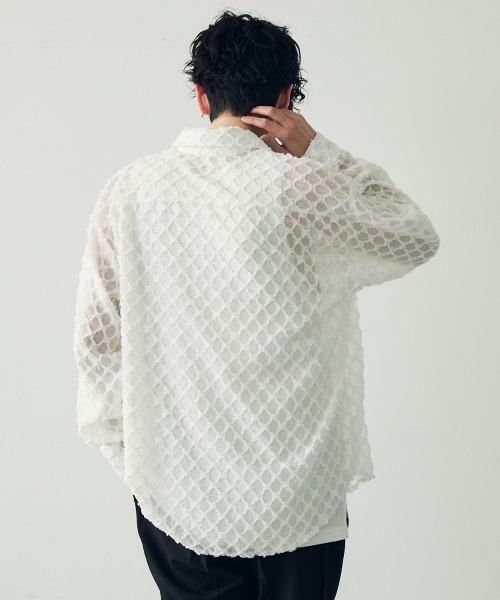 Shoowtime（ショウタイム）の「ダイヤモンドブロックパターンルーズシアーシャツ（シャツ/ブラウス・メンズ・ホワイト/ブラック・MEDIUM/LARGE）」の16枚目の写真