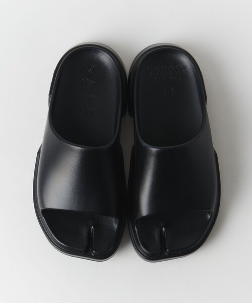 PAES（ペイズ）の「【国内EXCLUSIVE】＜PAES＞タビ スライダー