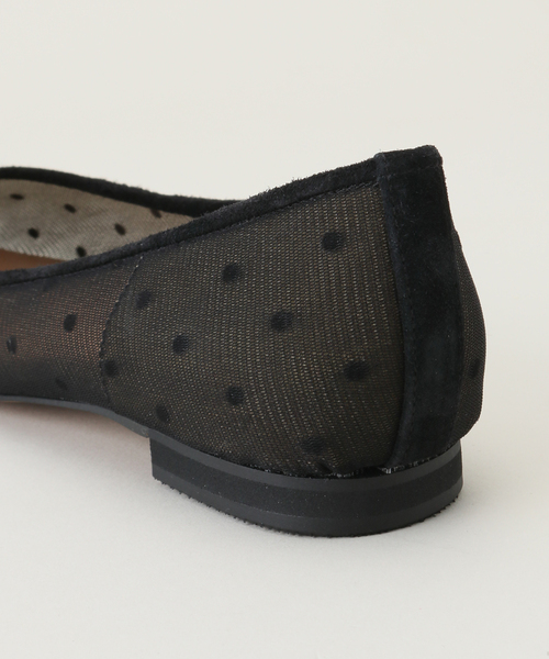La TOTALITE(ラトータリテ)の「LaTotalite ドットチュールフラット(パンプス・レディース・ブラック系その他・23.5cm/22.5cm/24.5cm)」の5枚目の写真