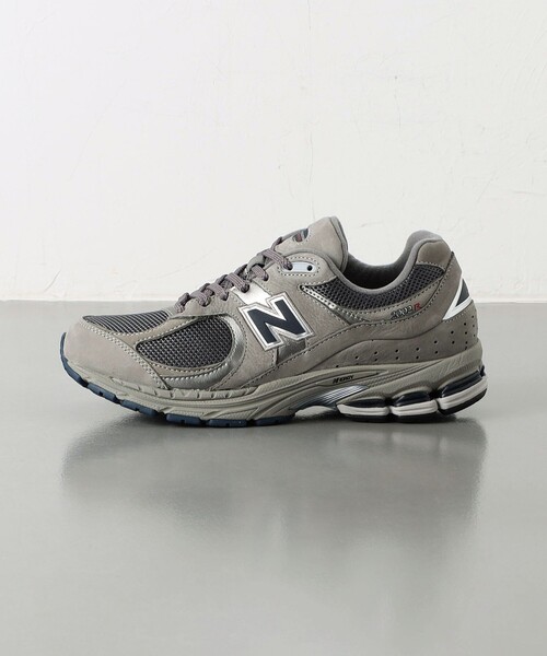 NEW BALANCE（ニューバランス）の「＜New Balance＞ ML2002R/スニーカー（スニーカー・メンズ・ブラック/グレー・27.5cm/25.5cm/28.5cm/26.5cm/27cm/29cm/26cm/28cm）」の2枚目の写真