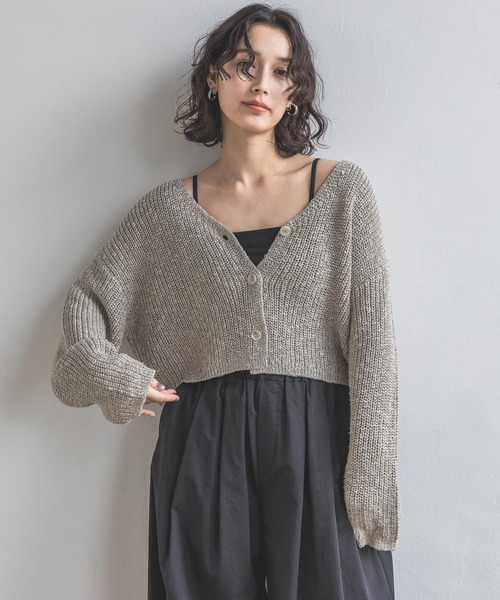 A part by（アパートバイ）の「≪追加2≫スパンコールVネックカーディガン（カーディガン/ボレロ・レディース・グレー/ブラック/ライトベージュ・FREE）」の14枚目の写真