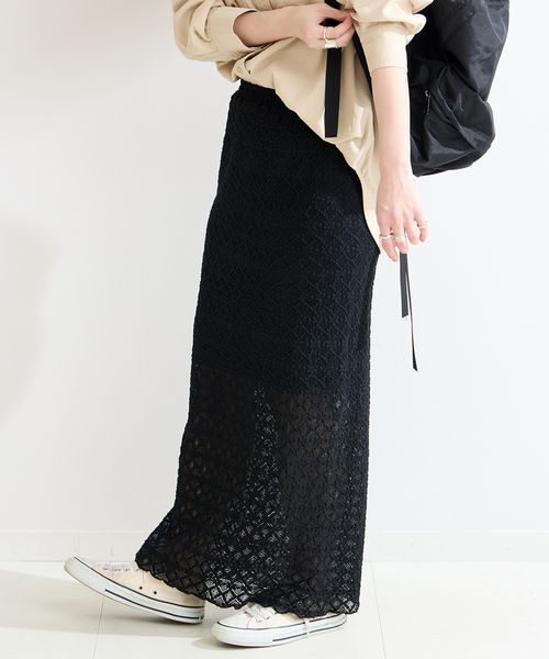 B.C STOCK（ベーセーストック）の「フラワーシャーリングスカート（スカート・レディース・ホワイト/ブラック・FREE）」の20枚目の写真