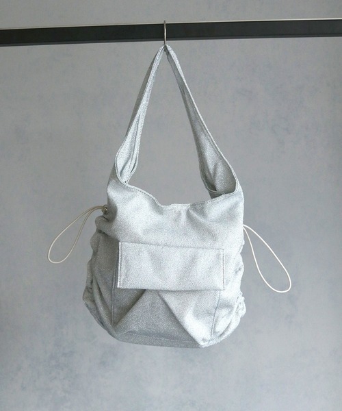 cheriella（シェリエラ）の「【cheriella】ギャザリングラメバッグ（ハンドバッグ・レディース・ブラック/シルバー・ONESIZE）」の14枚目の写真