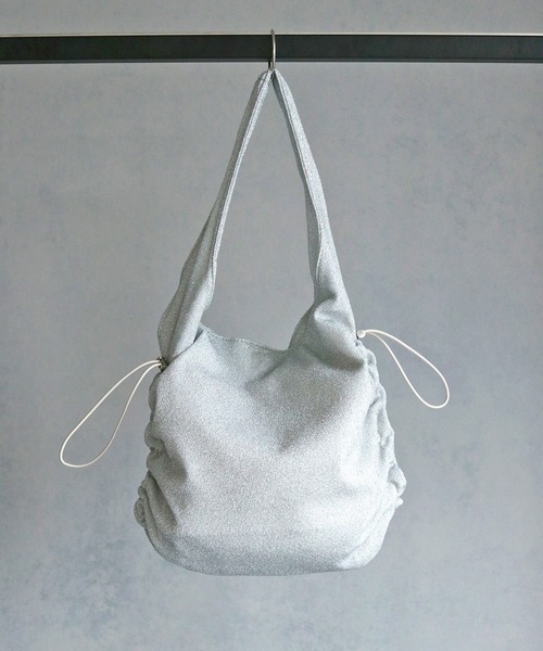 cheriella（シェリエラ）の「【cheriella】ギャザリングラメバッグ（ハンドバッグ・レディース・ブラック/シルバー・ONESIZE）」の15枚目の写真