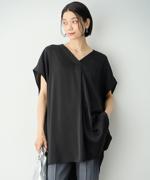 ONE'S TRUE(ワンズトゥルー)の「オーバーシルエットブラウス(シャツ/ブラウス・レディース・オフホワイト/カーキ/ブラック・M/L)」の11枚目の写真