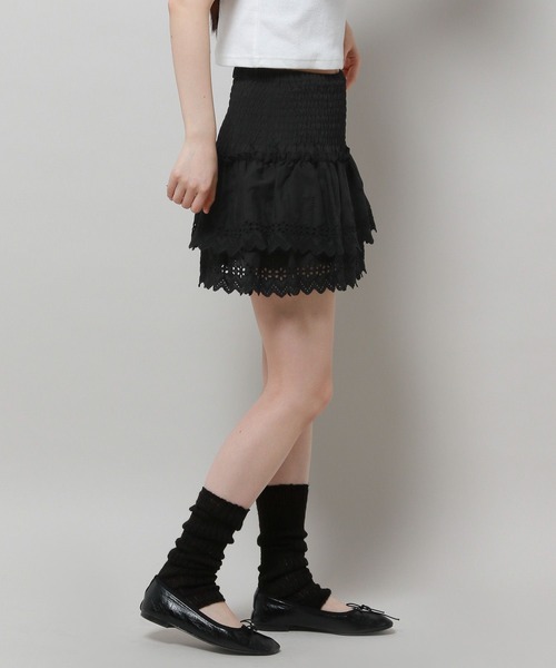 3.3 Field Trip （3.3フィールドトリップ）の「3.3 Field Trip／シャーリングレーススカート（裏地あり）（スカート・レディース・ブラック/ホワイト・FREE）」の12枚目の写真