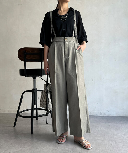 Chez toi（シェトワ）の「サス付ワイドパンツ（その他パンツ・レディース・ブラック/グレイッシュベージュ/ブルー・FREE）」の10枚目の写真