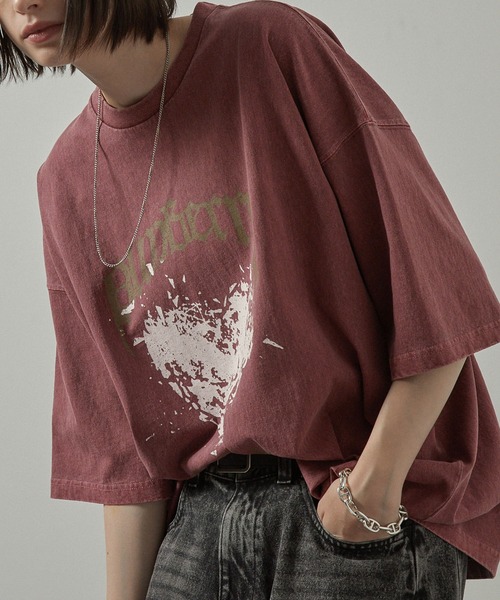 Alfred Alex（アルフレッドアレックス）の「【Alfred Alex】ヴィンテージメイクデザイン ビッグピグメント半袖プリント刺繍Tシャツ（Tシャツ/カットソー・メンズ・オフホワイト/ブラック/ワイン/ワイン系/ブラック系/ブルー/ブラック系2/ワイン系2・M/L）」の8枚目の写真