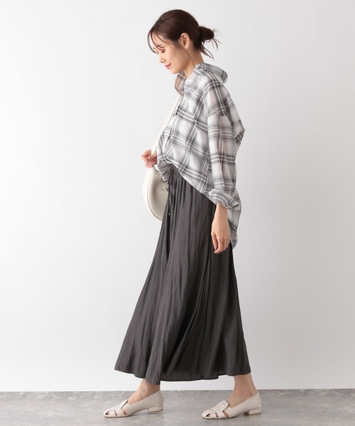 GLOBAL WORK（グローバルワーク）の「シアーチェックシャツ/115324（シャツ/ブラウス・レディース・ホワイト系5/ブラック系9・FREE）」の4枚目の写真