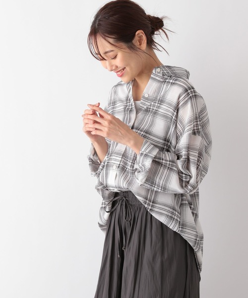 GLOBAL WORK（グローバルワーク）の「シアーチェックシャツ/115324（シャツ/ブラウス・レディース・ホワイト系5/ブラック系9・FREE）」の6枚目の写真