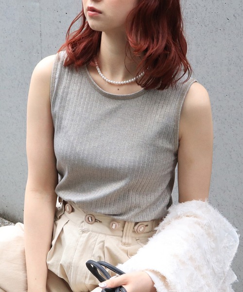 DOUBLE NAME（ダブルネーム）の「前後2WAYラメリブタンク（タンクトップ・レディース・ブラック/グレー/ホワイト/ベージュ・FREE）」の16枚目の写真