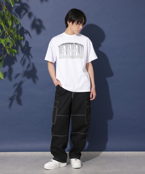 GLAZOS(グラソス)の「【大人向けサイズあり】【防虫加工】フロントグラデーションカレッジロゴ半袖Tシャツ(Tシャツ/カットソー・キッズ・カーキ/ブラック/ホワイト・140cm/150cm/160cm/170cm)」の4枚目の写真