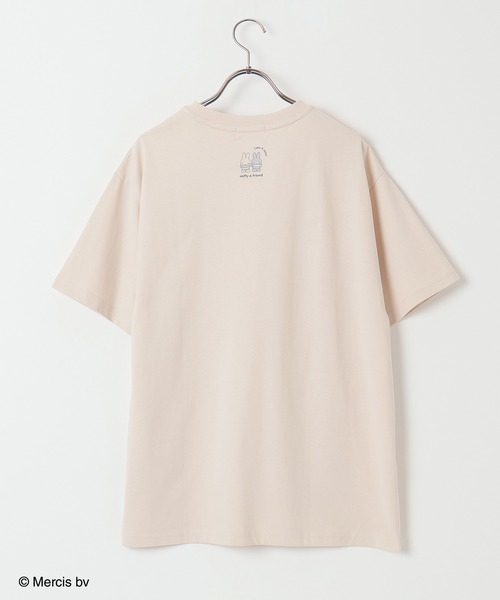 Honeys（ハニーズ）の「ミッフィー／ゆるＴシャツ（Tシャツ/カットソー・レディース・グリーン/ピンク/ホワイト/ベージュ/スミクロ・LL/SS/L/M/S）」の10枚目の写真