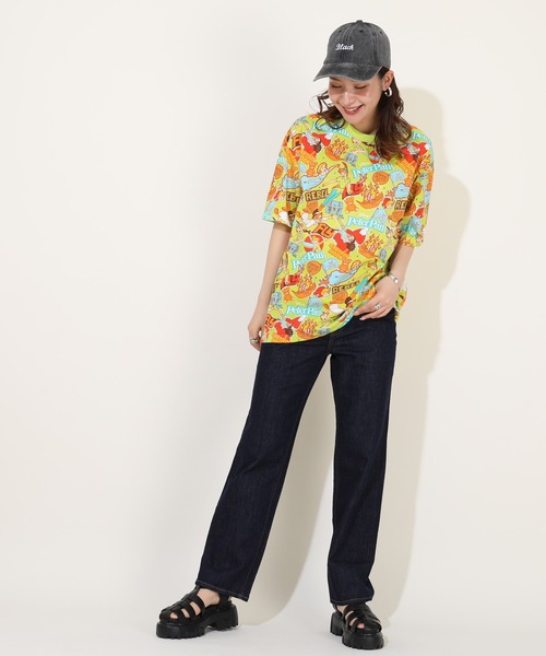 Disney(ディズニー)の「親子お揃い ディズニー ステッカー風総柄 Tシャツ 9534A(Tシャツ/カットソー・レディース・その他10/グリーン系その他7/その他21・M/S/L)」の10枚目の写真