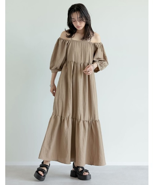 Re:EDIT（リエディ）の「[新色追加][低身長サイズ有]パフスリーブティアードワンピース（ワンピース・レディース・ベージュ/グリーン/ブラック/ブルー・LARGE/MEDIUM/SHORT）」の16枚目の写真