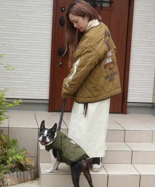 KRIFF MAYER（クリフメイヤー）の「スーベニア刺繍キルトJK（ペットウェア・レディース・キャメル/ダークブラウン/オフホワイト/グレー/パープル/ブラック/ピンクベージュ/オリーブ・SMALL/MEDIUM/LARGE/X-LARGE）」の11枚目の写真