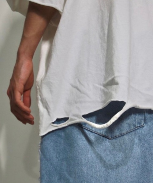 XU(エックスユー)の「【XU】print damage tee(Tシャツ/カットソー・メンズ・ブラック/ホワイト・ONE SIZE)」の7枚目の写真