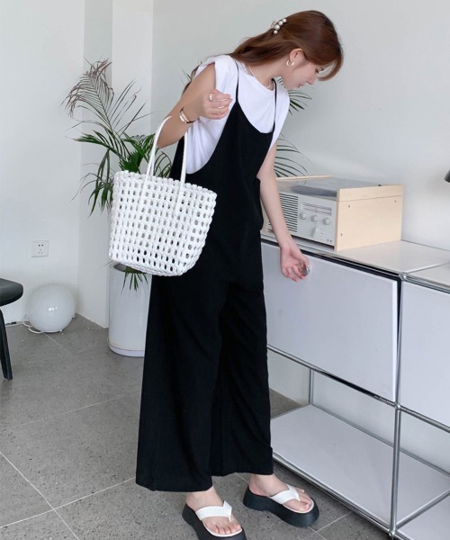 Miniministore(ミニミニストア)の「オールインワン サロペットパンツ 韓国風(サロペット/オーバーオール・レディース・ブラック/ブラウン・FREE)」の7枚目の写真