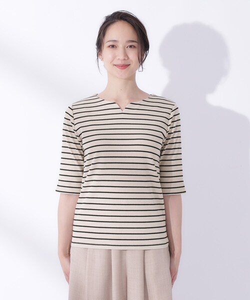 DRESKIP(ドレスキップ)の「◆女性らしさをプラスする テレコハートネック 5分袖トップス(Tシャツ/カットソー・レディース・ブラック/ブルーグリーン/アイボリー/ブラック系2・03/02/04)」の10枚目の写真