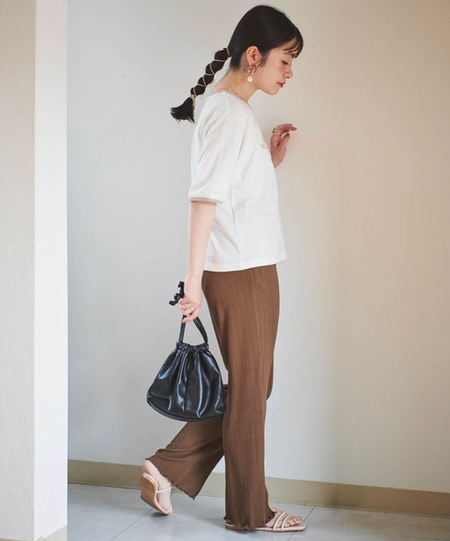 mil(ミル)の「ロゴリンガーTシャツ(Tシャツ/カットソー・レディース・グレイッシュベージュ/オレンジ/ミント/アッシュグレー・S/XS)」の8枚目の写真