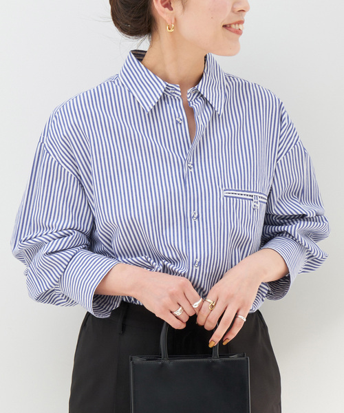 B.C STOCK(ベーセーストック)の「《追加2》ポプリン ボタンダウン ポケット シャツ(シャツ/ブラウス・レディース・ホワイト/ネイビー/ブルー・FREE)」の2枚目の写真