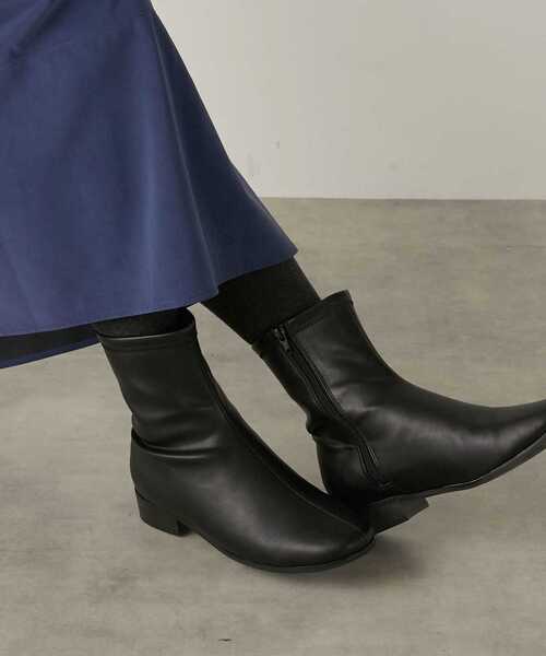 MELROSE claire(メルローズ クレール)の「【ソフトな足あたりのストレッチブーツ】(ブーツ・レディース・ダークブラウン/ブラック/グレイッシュベージュ・2/3/4)」の2枚目の写真