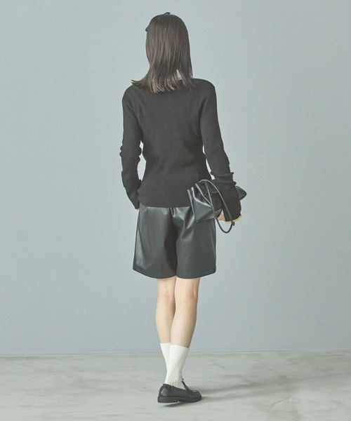 LAKOLE（ラコレ）の「12ゲージリブスクエアネックプルオーバー / 116709（ニット/セーター・レディース・その他1/ライトグリーン/アイボリー/ブラック/レモンイエロー/グレー・SMALL/MEDIUM/LARGE）」の9枚目の写真