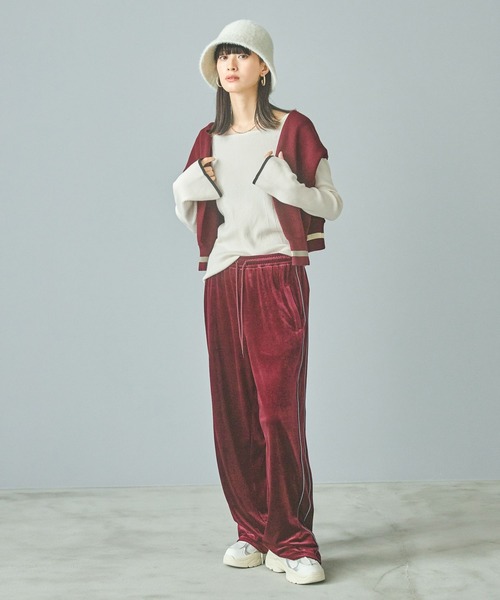 LAKOLE（ラコレ）の「12ゲージリブスクエアネックプルオーバー / 116709（ニット/セーター・レディース・その他1/ライトグリーン/アイボリー/ブラック/レモンイエロー/グレー・SMALL/MEDIUM/LARGE）」の19枚目の写真