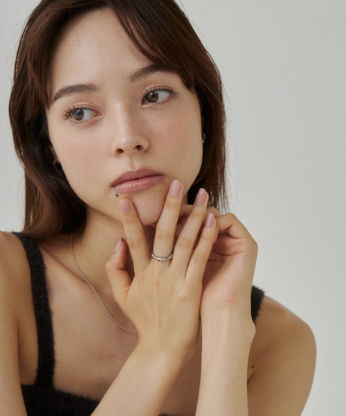 ciite' surgical stainless(シーテサージカルステンレス)の「【 金属アレルギー対応 】 ニュアンスリング サージカルステンレス(リング・レディース・ゴールド/シルバー・11号/13号/15号)」の7枚目の写真