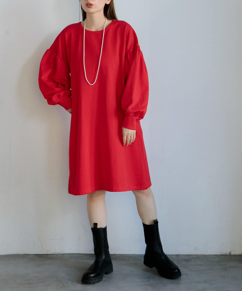 URBAN RESEARCH Sonny Label(アーバンリサーチサニーレーベル)の「袖ボリュームスウェットミニワンピース(ワンピース・レディース・オートミール/ネイビー/レッド・FREE)」の3枚目の写真