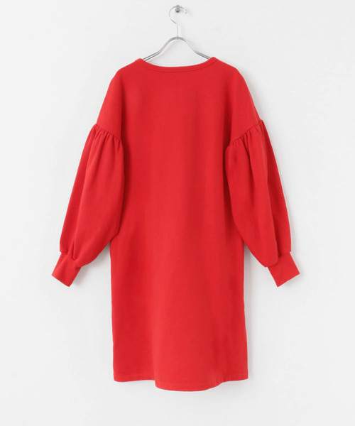 URBAN RESEARCH Sonny Label(アーバンリサーチサニーレーベル)の「袖ボリュームスウェットミニワンピース(ワンピース・レディース・オートミール/ネイビー/レッド・FREE)」の15枚目の写真