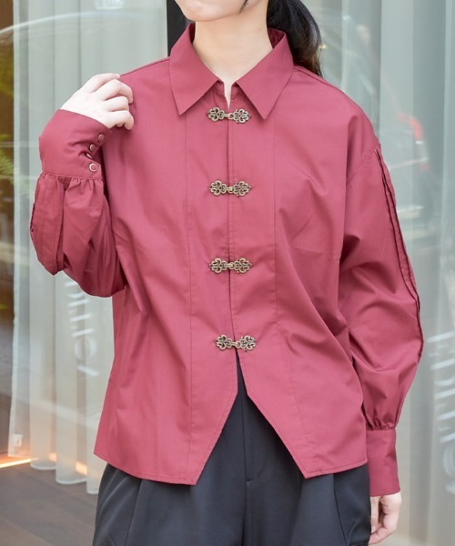 axes femme（アクシーズファム）の「チャイナ風金具ロングシャツ