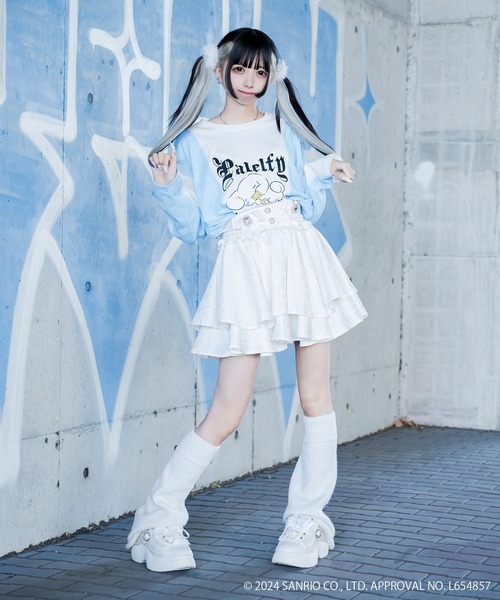 Pal elfy（パルエルフィー）の「シナモロール すやすやロンT（Tシャツ/カットソー・レディース・オフホワイト/ブラック・フリー）」の17枚目の写真