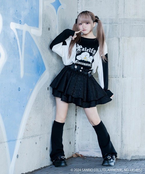 Pal elfy（パルエルフィー）の「シナモロール すやすやロンT（Tシャツ/カットソー・レディース・オフホワイト/ブラック・フリー）」の22枚目の写真