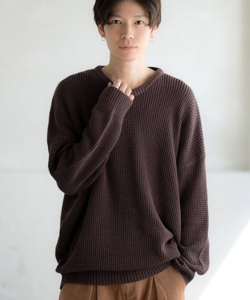 improves(インプローブス)の「ラーベン編み コットン クルーネック ニット(ニット/セーター・メンズ・グレー/ブラック/カーキ/ベージュ/ネイビー/ホワイト/ブラウン/ピンク・MEDIUM/LARGE)」の4枚目の写真